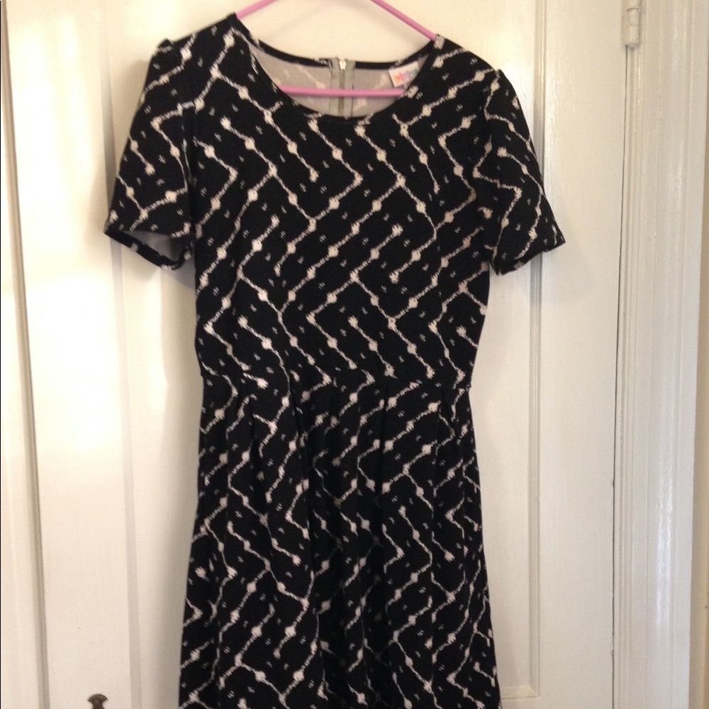 Lularoe Amelia